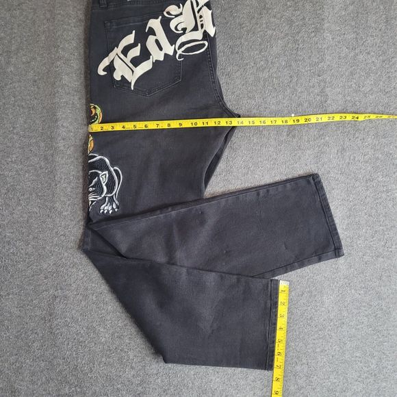 Ed Hardy Mens 38x32 Black Denim Slim Jeans Embroidered Skull Snake Panther NWT - Picture 6 of 11